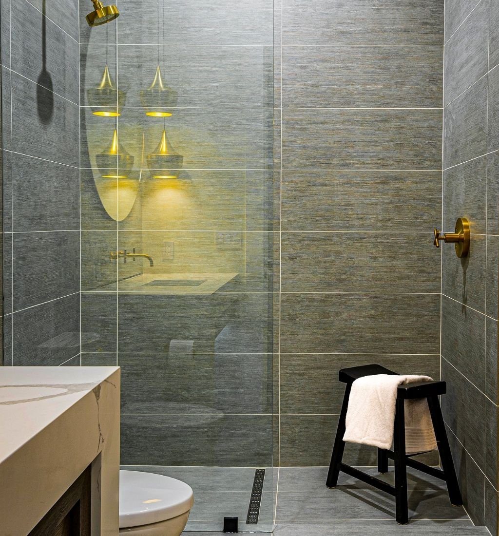 bathroom fitters N7 6AX